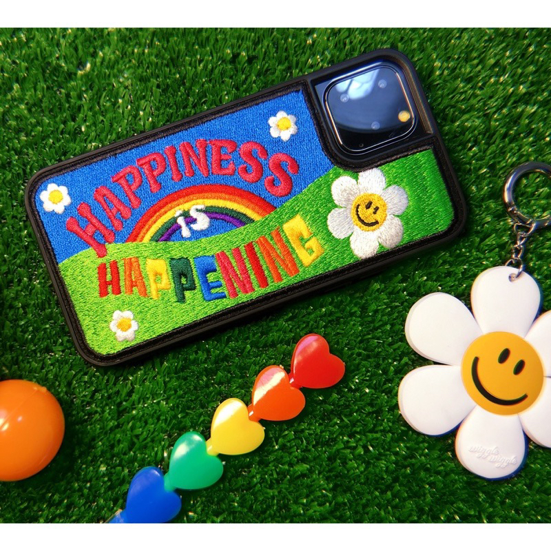 พร้อมส่ง - Wiggle Wiggle เคส Iphone 13 Pro ลาย Happiness