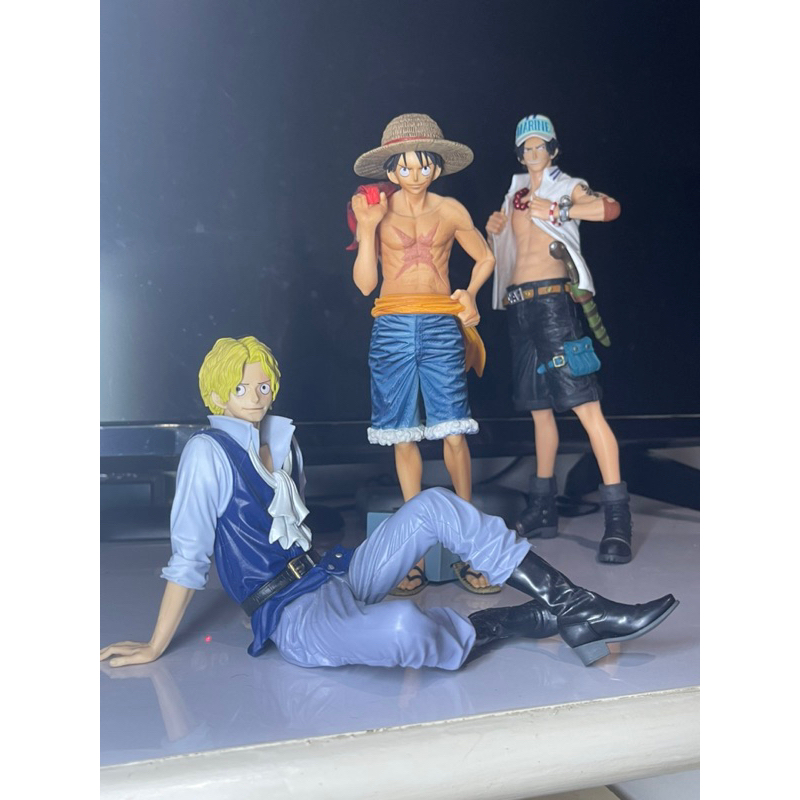 โมเดล one piece  3พี่น้อง เอส ซาโบ ลูฟี่ (มือ2)