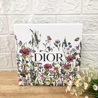 พร้อมส่ง ของแท้ Dior Gift Box