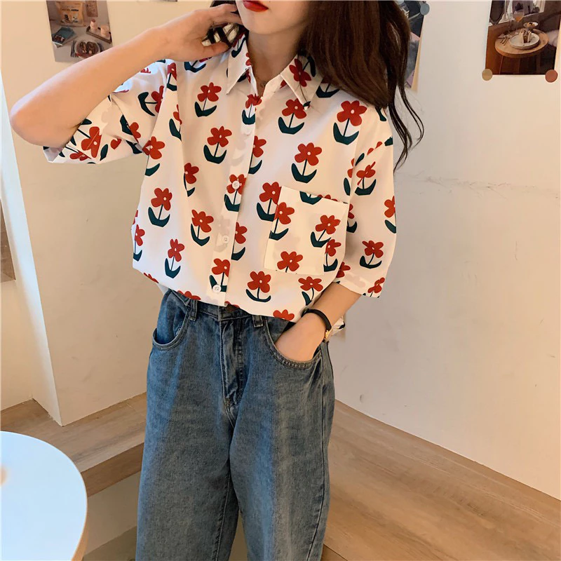 เสื้อเชิ้ตแขนสั้นคอปกผู้หญิง ลายดอกไม้สีแดง thumbnail 8
