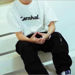 Carnival SS21 Classic T-Shirt สีขาว