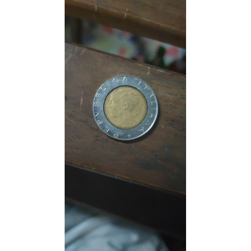 เหรียญอิตาลี l.500 ปี1989