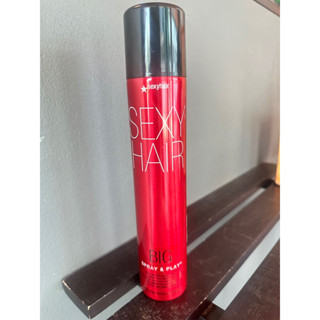 Sexyhair Big spray &amp; play volumizing hair spray 300ml สเปรย์ยอดนิยมที่ใช้สำหรับเซตผม และต้องการความอยู่ทรง ทำให้ผมเงางาม