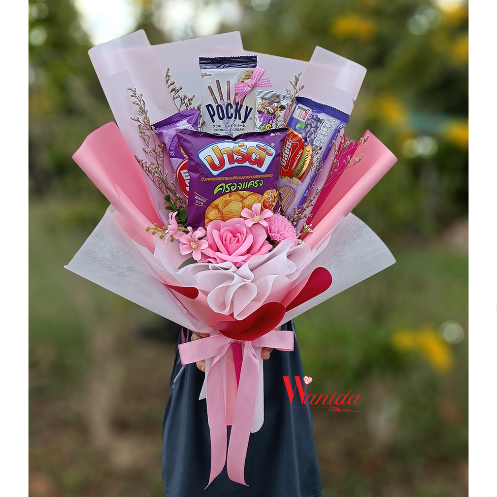 ช่อขนม กระดาษโทนชมพู ช่อขนมรับปริญญา ช่อขนมปัจฉิม - รูปที่ 3