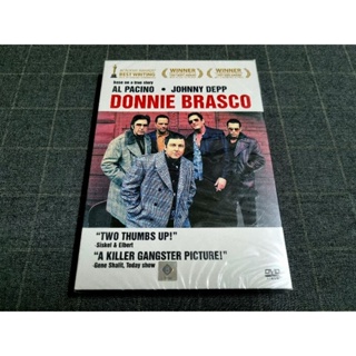 DVD ภาพยนตร์ดราม่าอาชญากรรม "Donnie Brasco / ขึ้นทำเนียบเจ้าพ่อจับตาย" (1997)