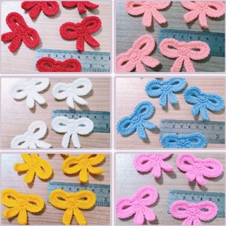 โบว์ถักโครเชต์  ชิ้นละ 8 บาท