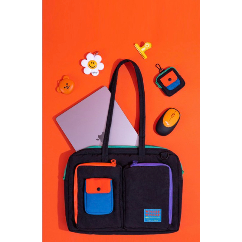 🍊PRE-ORDER WIGGLE WIGGLE LAPTOP TWOWAY BAG🍋