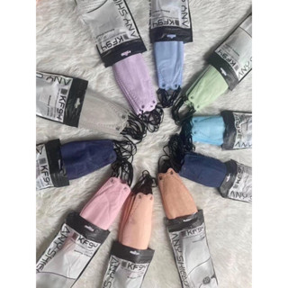 kf94 แมสทรงเกาหลี พร้อมส่ง งานหนา4ชั้น มีทั้ง สีดำ สีขาว และงานสีๆ  คละสีได้ค่ะ❤️ ❌1แพ็คมี10ชิ้น❌