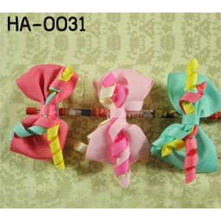 กิ๊บหนีบผมเด็ก ติดโบว์เล็ก มี 2 สี  ha0031