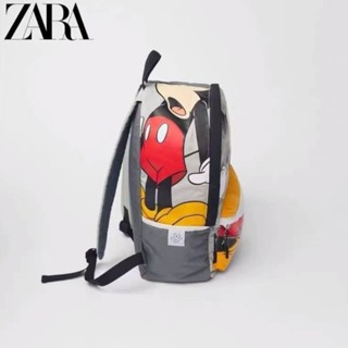 มินิเป้มิกกี้เมาส์Zara ใบเล็กก็ใส่ของเยอะ มีกระเป๋าซิปเล็กด้านหน้า