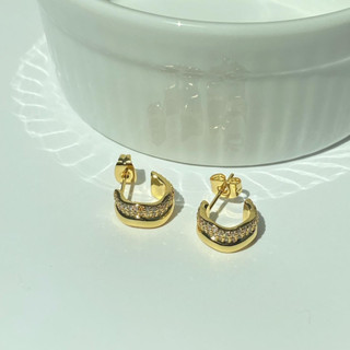 imean.store - Halfway gems earring | ต่างหูรุ่นนี้ประดับ gems