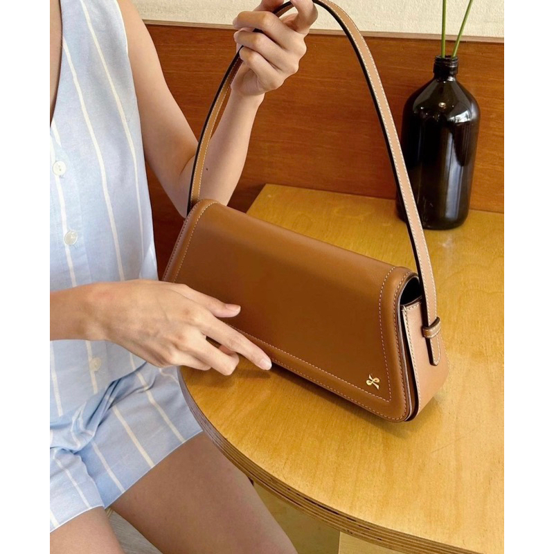 Remi Shoulder back lunne official (สี tan)