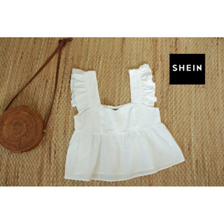 Shein x cotton ครอปขาว ทรงน่ารัก แขนระบาย อก 32-33 ยาว 19 Code : 479(4)