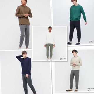 Uniqlo Jogger กางเกงจ๊อกเกอร์ กางเกงขาจั๊มชนช็อป ของแท้แม่ ผ้าดีมากๆ มีกระเป๋าข้าง เอวเชือกผูกนะ มี3สี ดำเทา เทา เขียว