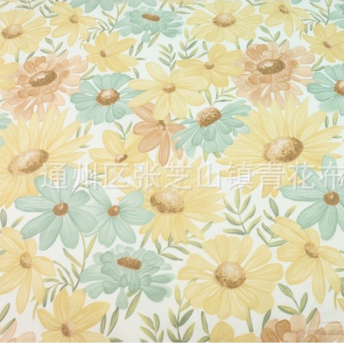 ผ้าคอตตอน 100% ทอทวิล หน้ากว้าง 2.35 เมตร ตัดขายเป็นเมตร พิมพ์ลายดอกไม้