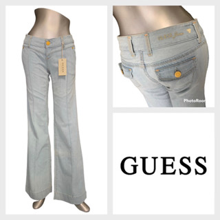 Guess(เกสส์) GS21 กางเกงขายาวผู้หญิง ยีนส์สีฟอกซีด ขาบาน กระดุมเหล็กทอง เอวต่ำ มือหนึ่งเกรดBมีตำหนิ