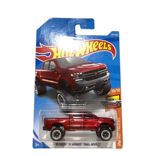 Hotwheels ‘19 Chevy Silverado Trail Boss LT งานปีเก่า 2018