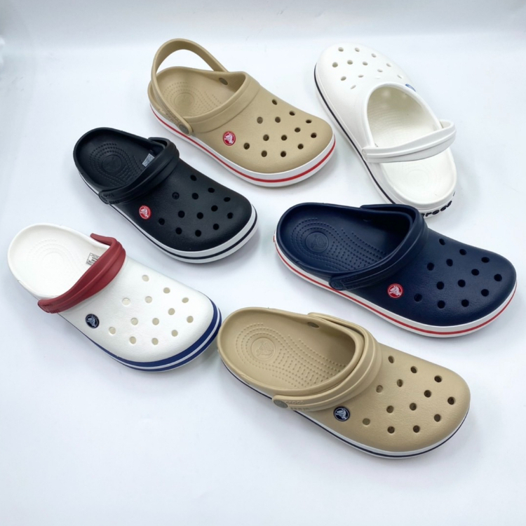 รองเท้า Crocs Unisex-Child Crocband Clog...