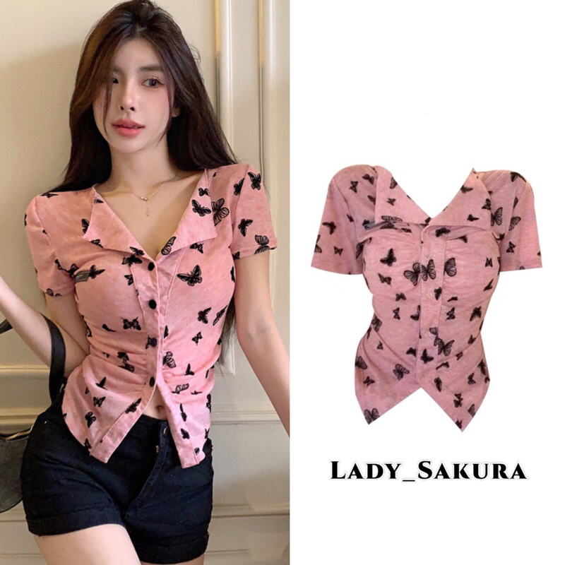Lady_Sakura 5508/AH#เสื้อแฟชั่นแขนสั้น ลายผีเสื้อ(ผีเสื้อ)#เสื้อใหม่พรม ทรงคอปกกระดุม 5 เม็ด
