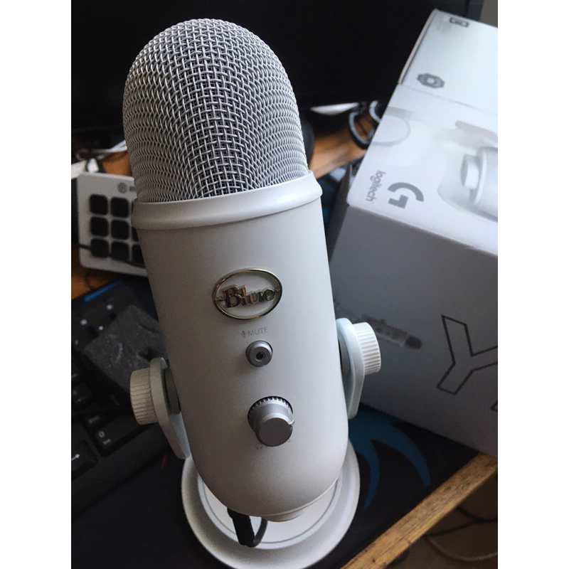 Blue Yeti มือสอง สวย เหมือนใหม่ไม่มีรอยเลย