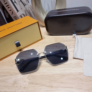 LV Unisex Sunglasses UV protection premium for gift with Box set Lv-11