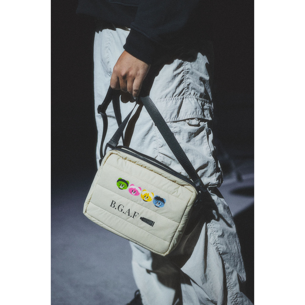 Yented x getricheasy Puffer Bag CREAM