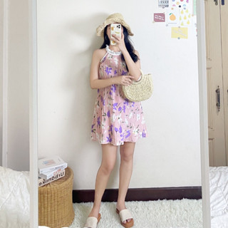 🌸New in มินิเดรสคล้องคอแต่งระบาย
