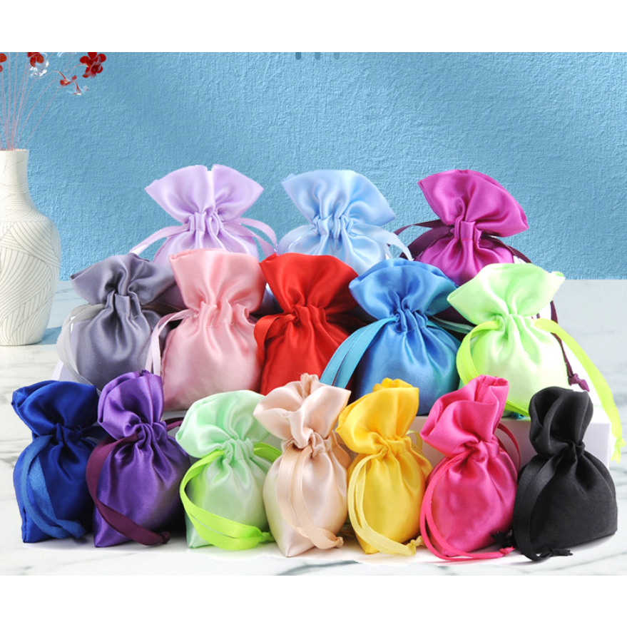 🍑GIFT🍑 ถุงผ้า หูรูด หลากสี ผ้าซาติน (สินค้าพร้อมส่ง)