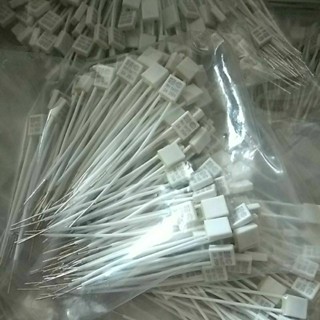 เทอร์โมฟิวส์ ฟิวส์ตัดความร้อน ฟิวส์องศาพัดลม สีขาวมีปลอกหุ้ม…