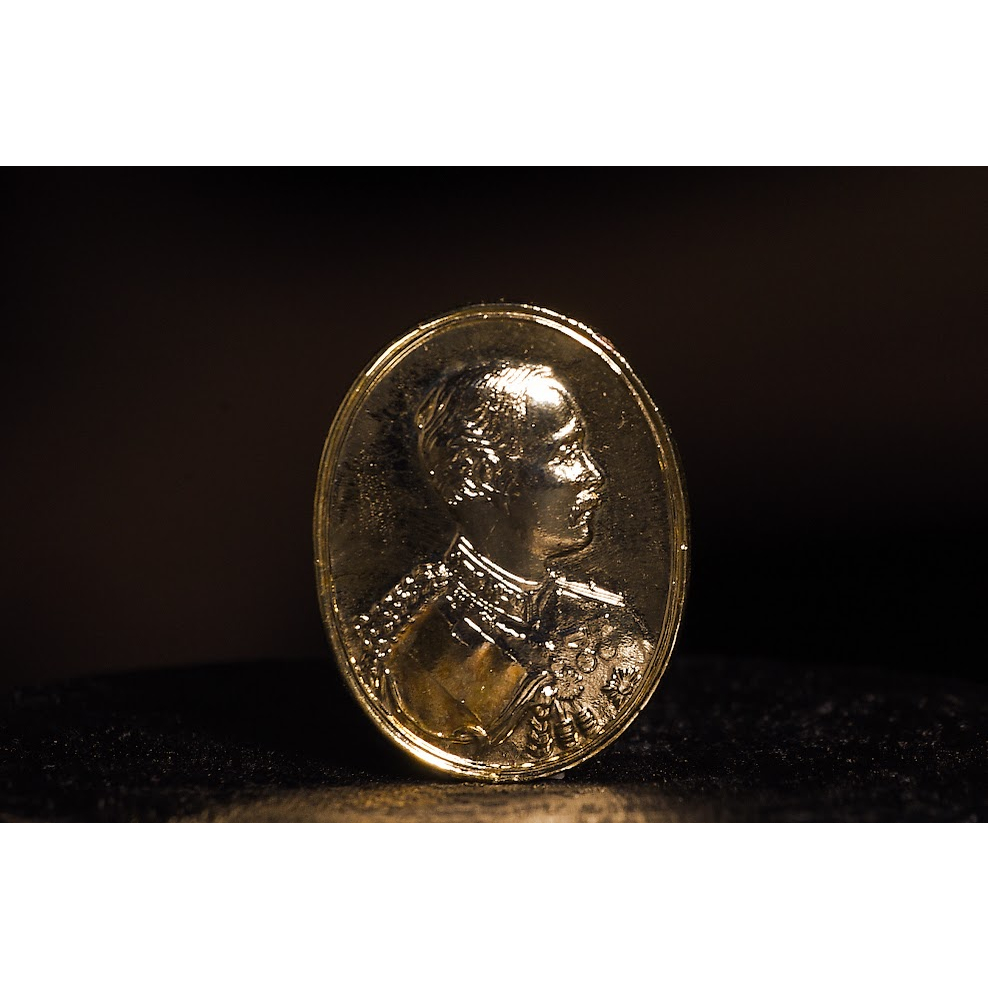 เหรียญที่ระลึก ครบรอบ 350 ปี วัดพระพุทธบาท สระบุรี  2167 - 2517