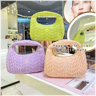 LYN กระเป๋าสะพายข้าง LYN รุ่น Diva Hobo Shoulder Bag :  LL23SBF283 แท้จากชอป พร้อมอุปกรณ์