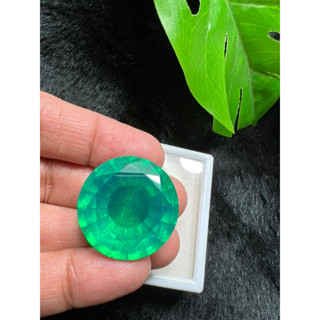 Lab emerald green 26 mm weight 55 carats 1 pieces พลอย columbia โคลัมเบีย Green LAB  Emerald