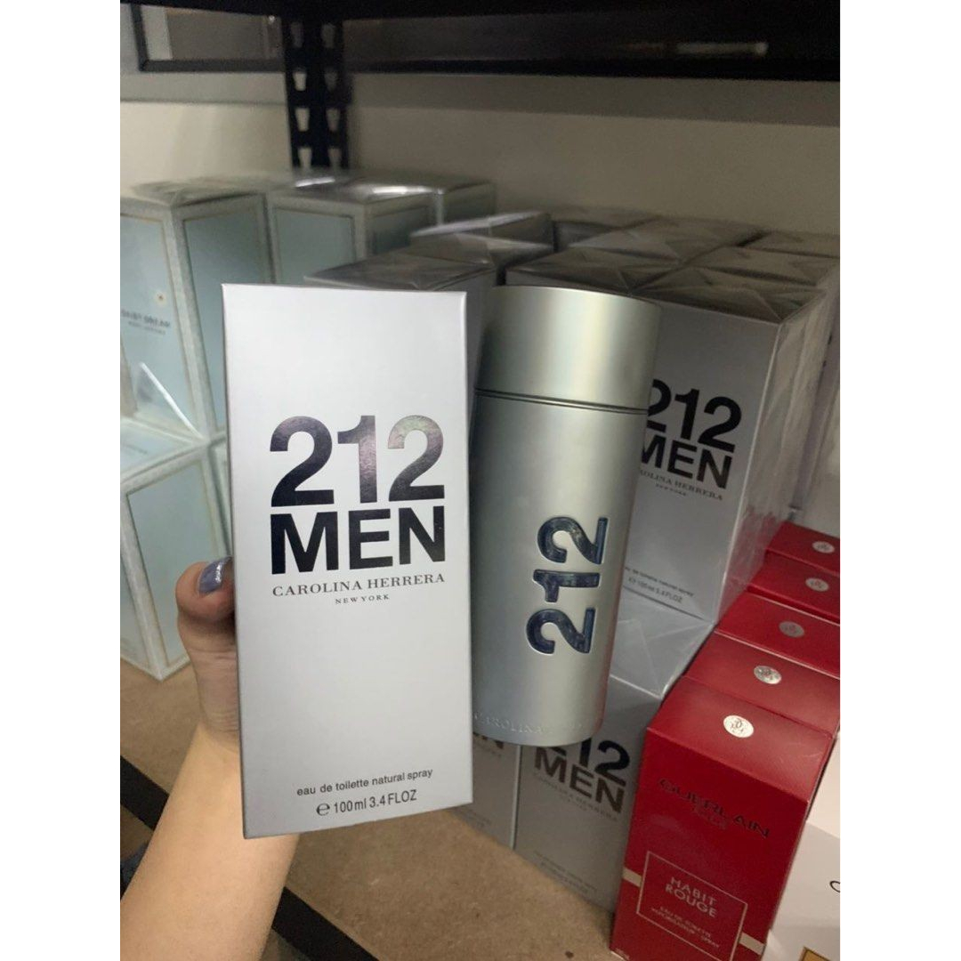 อิมพอร์ตหิ้ว พร้อมส่ง 212 MEN CAROLINA HERERRA ▪️ 100 ml  ▪️ INBOX ซีล ▪️ ส่งฟรีอิมพอร์ตหิ้ว พร้อมส่