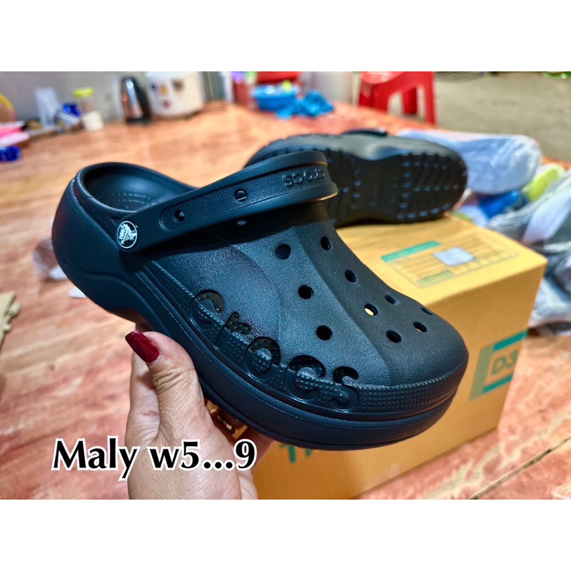 รองเท้าแตะผู้หญิง รองเทาCrocs รองเท้าผู้หญิง ส้นสูง5cmนิ่ม ใส่สบ่ายราคาถูก