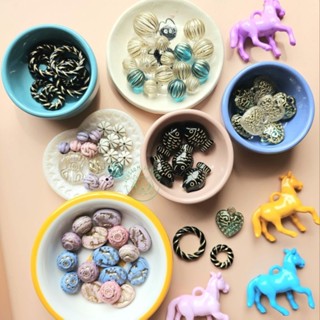 จี้สไตล์วินเทจ จี้ จี้ม้า ลูกปัดวินเทจ vintage beads (1ชิ้น)