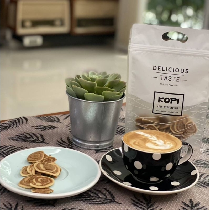 ขนมพริก ไทย ภูเก็ต Pepper Biscuit หอม กรุบกรอบ อร่อยมากๆ ขนมพื้นเมืองภูเก็ต 180กรัม