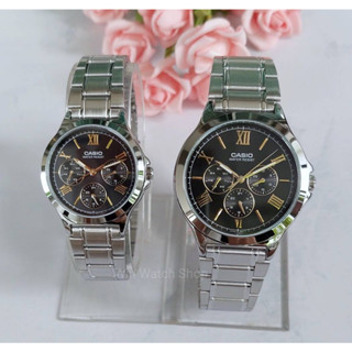 นาฬิกาคู่รัก Casio รุ่น MTP-V300D-1A2 และ LTP-V300D-1A2 นาฬิกาสายแสตนเลสสีเงิน หน้าปัดดำ - มั่นใจของแท้ 100% รับประกันสินค้า 1 ปีเต็ม