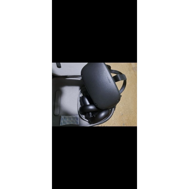 oculus quest 1 มือสองสภาพดีใช้งานได้ปกติ