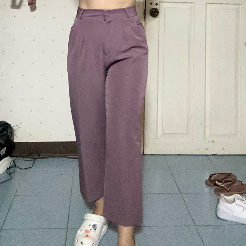 ANONA STORY 🎀 size m มือสอง กางเกงสีม่วง แต่ง2จีบ มีหูเข็มขัด งานตะขอซิบหน้า