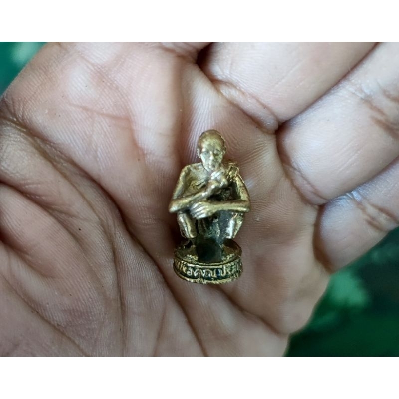 รูปหล่อหลวงพ่อคูณ ปี2536