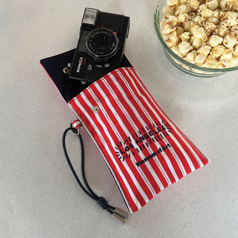 กระเป๋าใส่กล้อง | Rectangle Pouch by Besson🧤