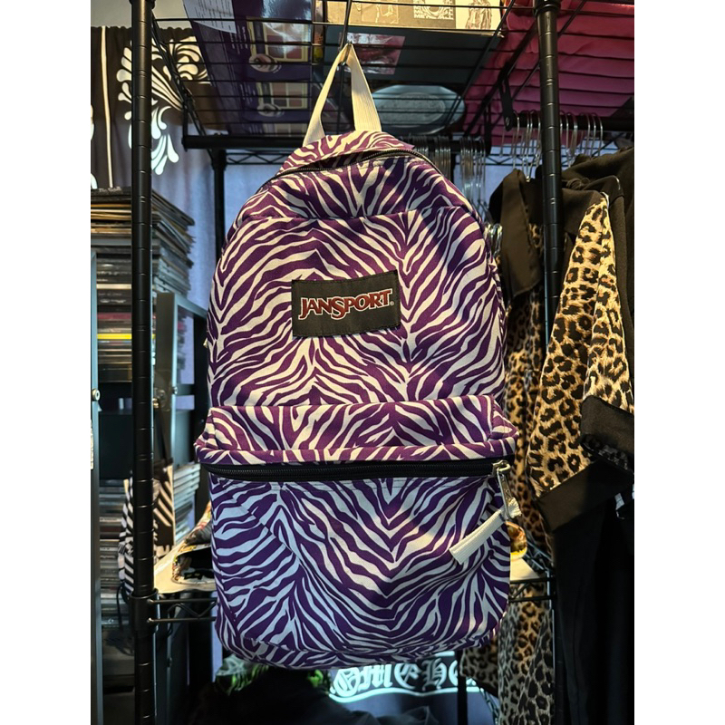 กระเป๋าเป้ jansport สีม่วง