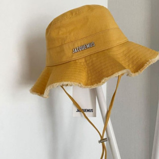 NEW J@CQUEMUS BUCKET HAT MUSTARD LE BOB