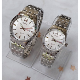 Casio นาฬิกาชุดคู่รัก รุ่น MTP-1335D-7A และ LTP-1335D-7A นาฬิกาข้อมือสายแสตนเลส หน้าปัดขาว - ของแท้ 100% รับประกัน1ปี