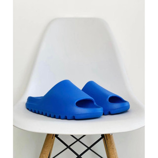 Yeezy Slide Azure สีใหม่ น้ำเงินเข้ม