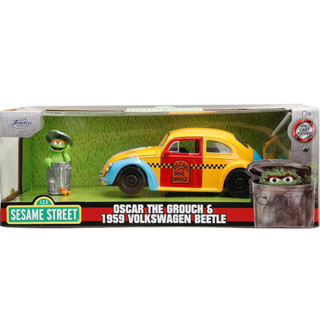 โมเดลรถเหล็ก 1/24 Oscar The Grouch &amp; 1959 Volkswagen Beetle [JADA]