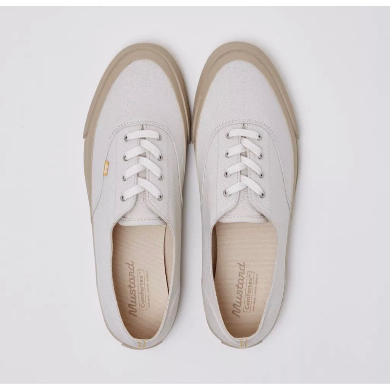 รองเท้า Mustard sneakers