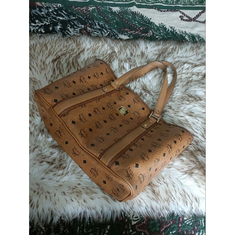 MCM Tote shopping bag. แท้💯