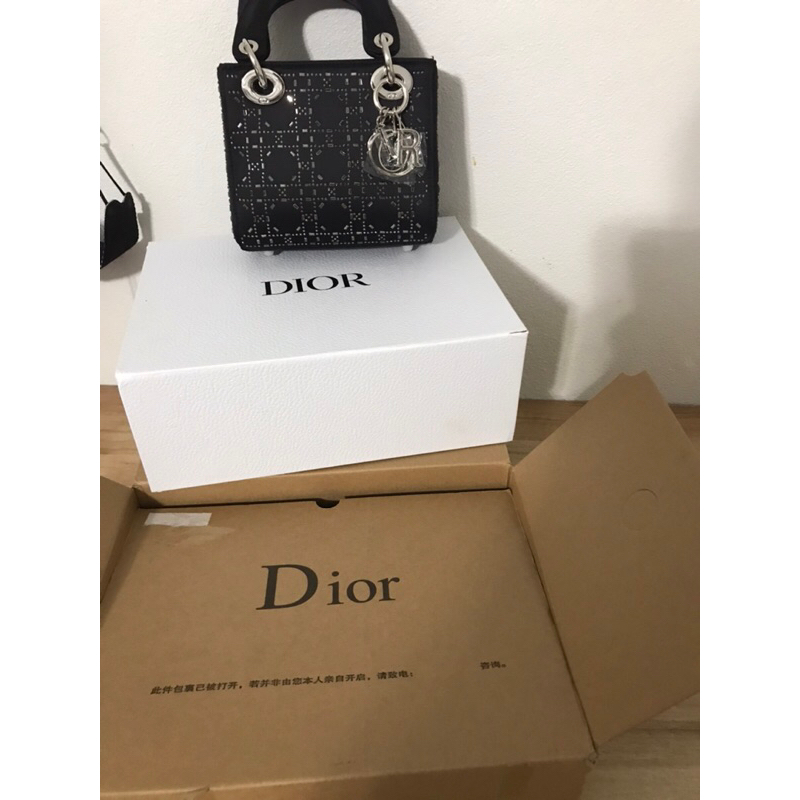 กระเป๋า lady Dior งานกล่อง 2 ชั้นมือสอง