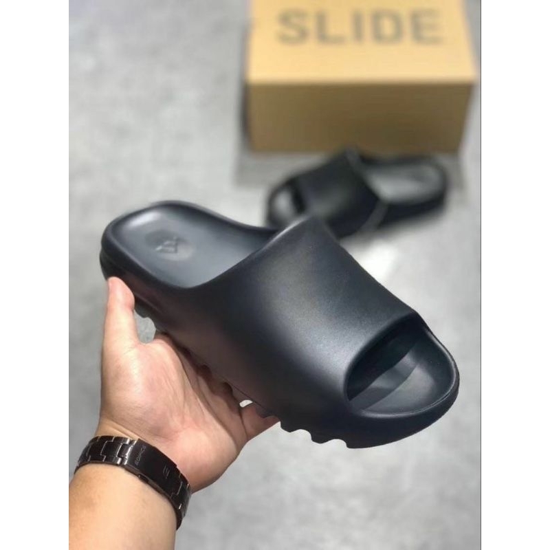 Adidas​ YEEZY Slide ONYX 9US.